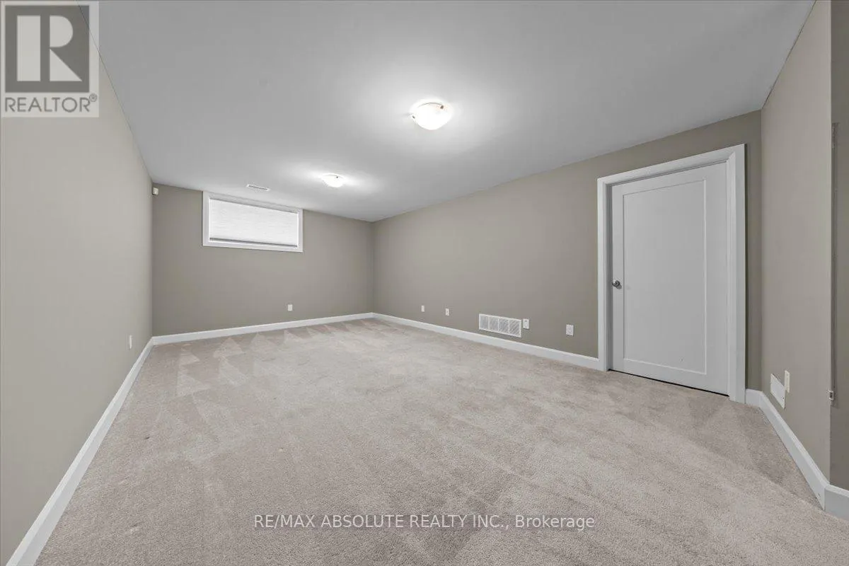 169 BANDELIER WAY