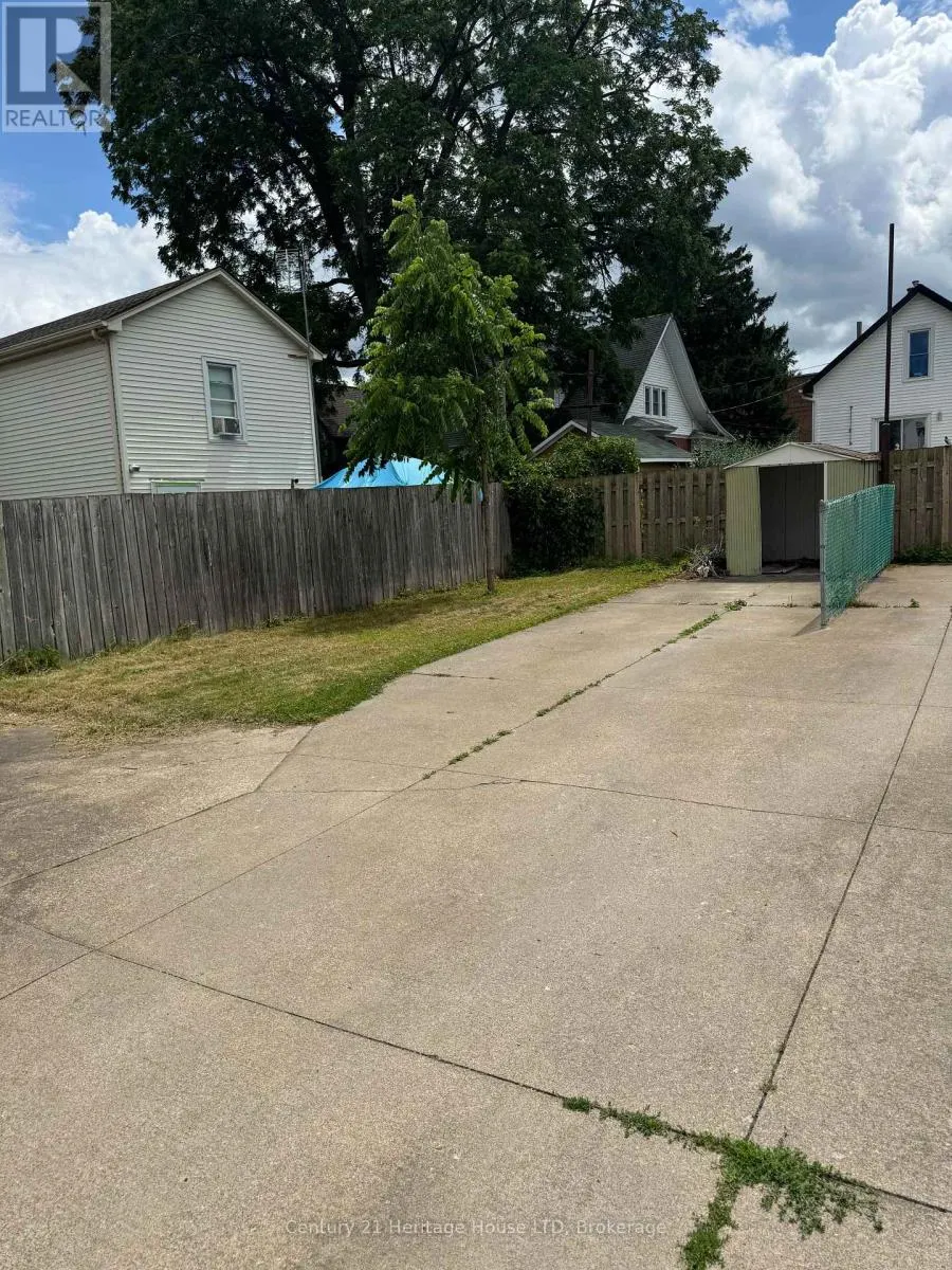 4688 RYERSON CRESCENT