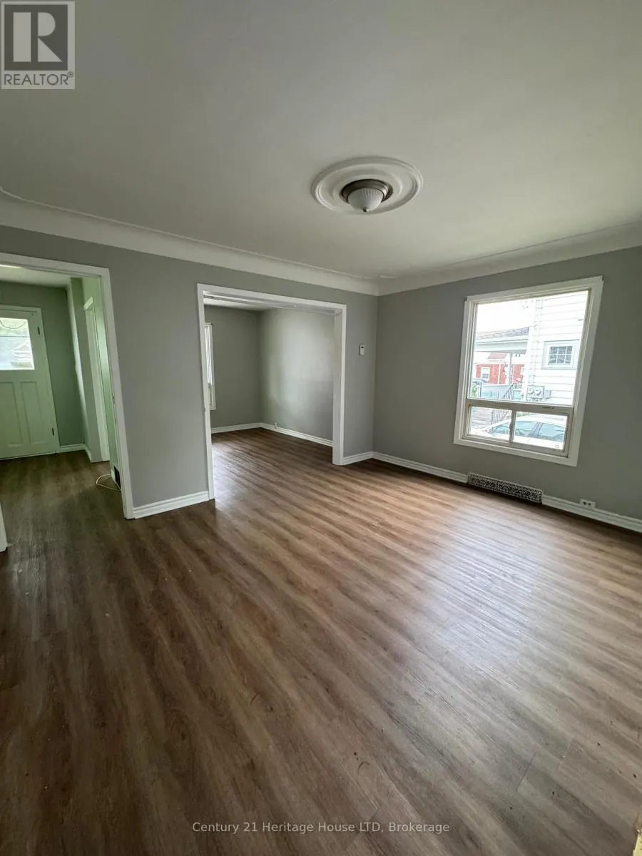 4688 RYERSON CRESCENT