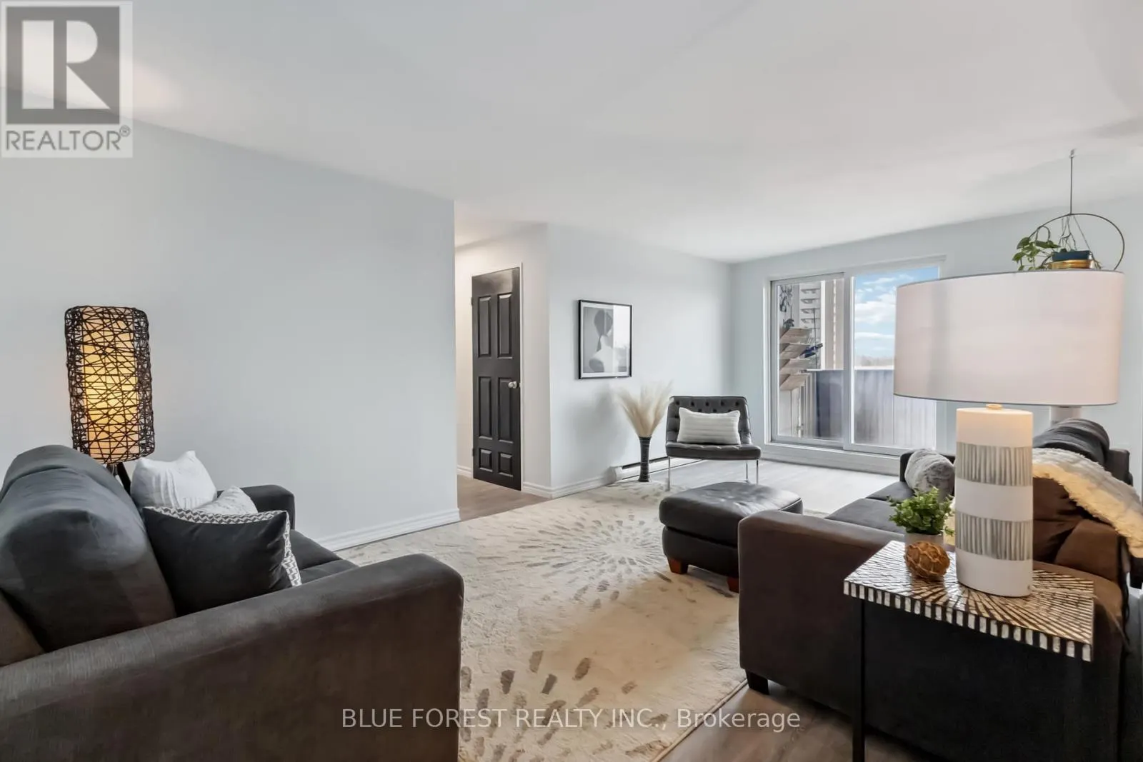 501 - 1100 JALNA BOULEVARD, #501