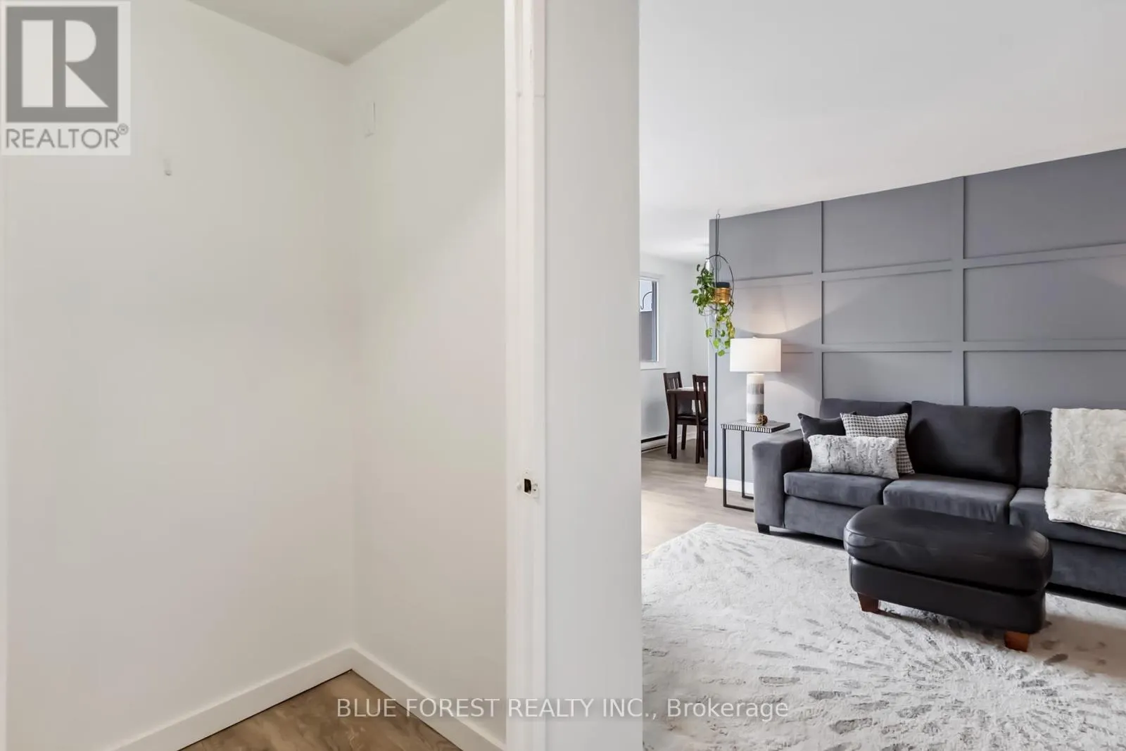 501 - 1100 JALNA BOULEVARD, #501