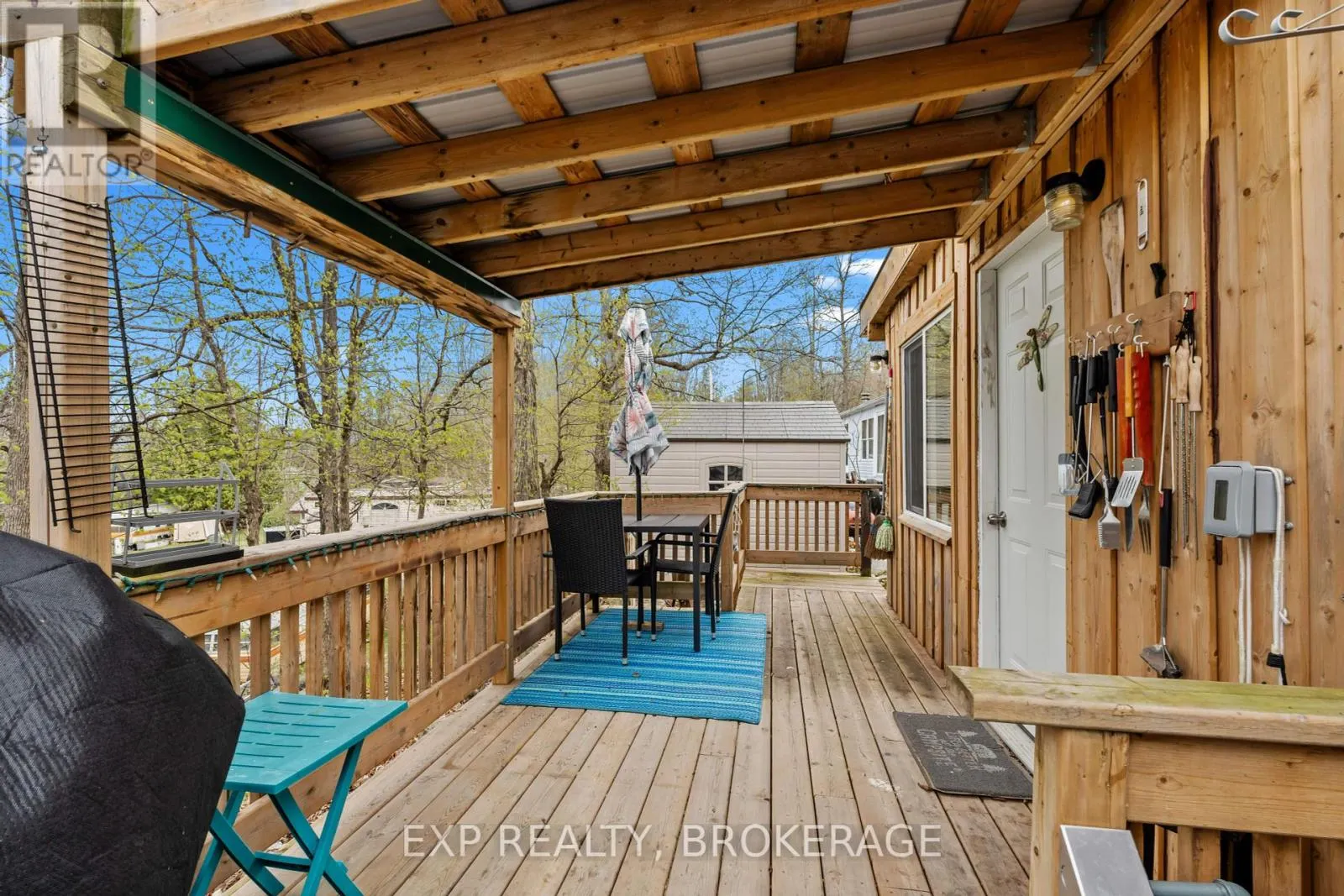 38 - 9 GLENFORD LANE, #38