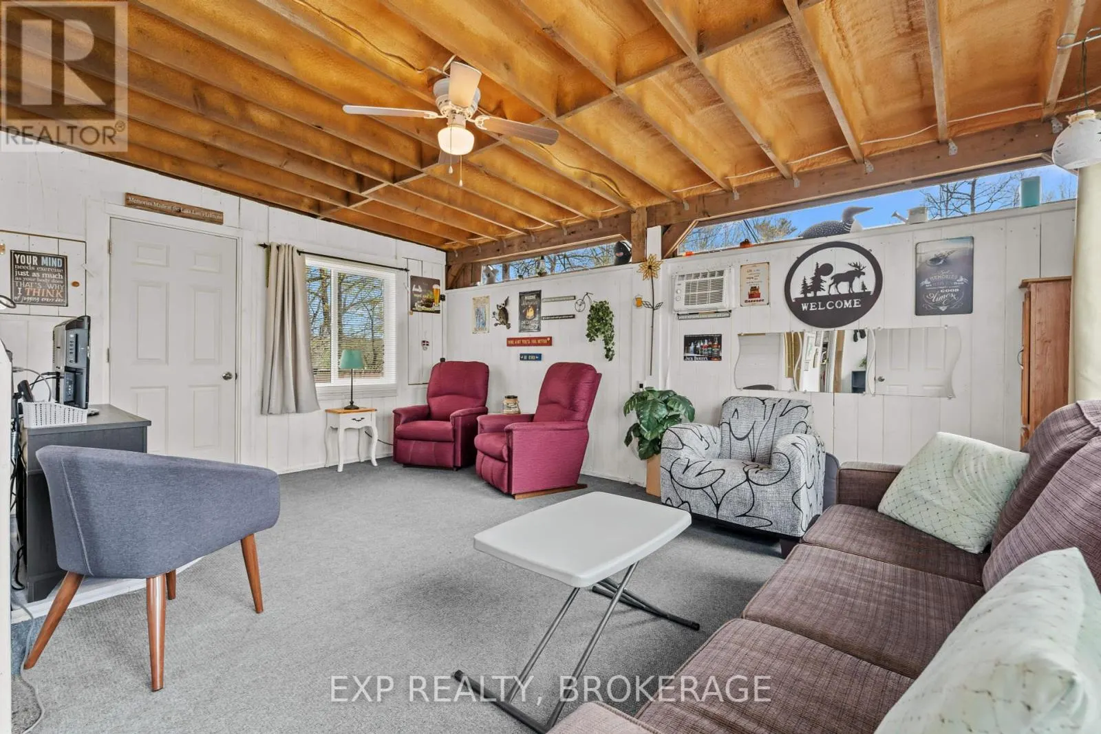 38 - 9 GLENFORD LANE, #38