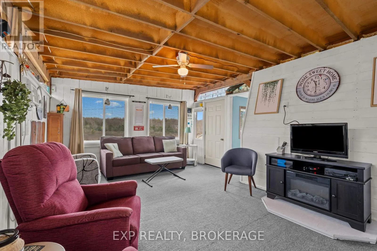 38 - 9 GLENFORD LANE, #38