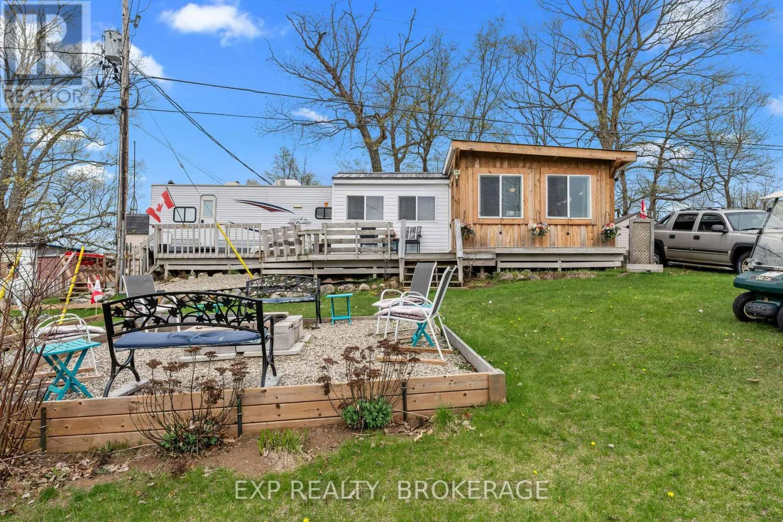 38 - 9 GLENFORD LANE, #38