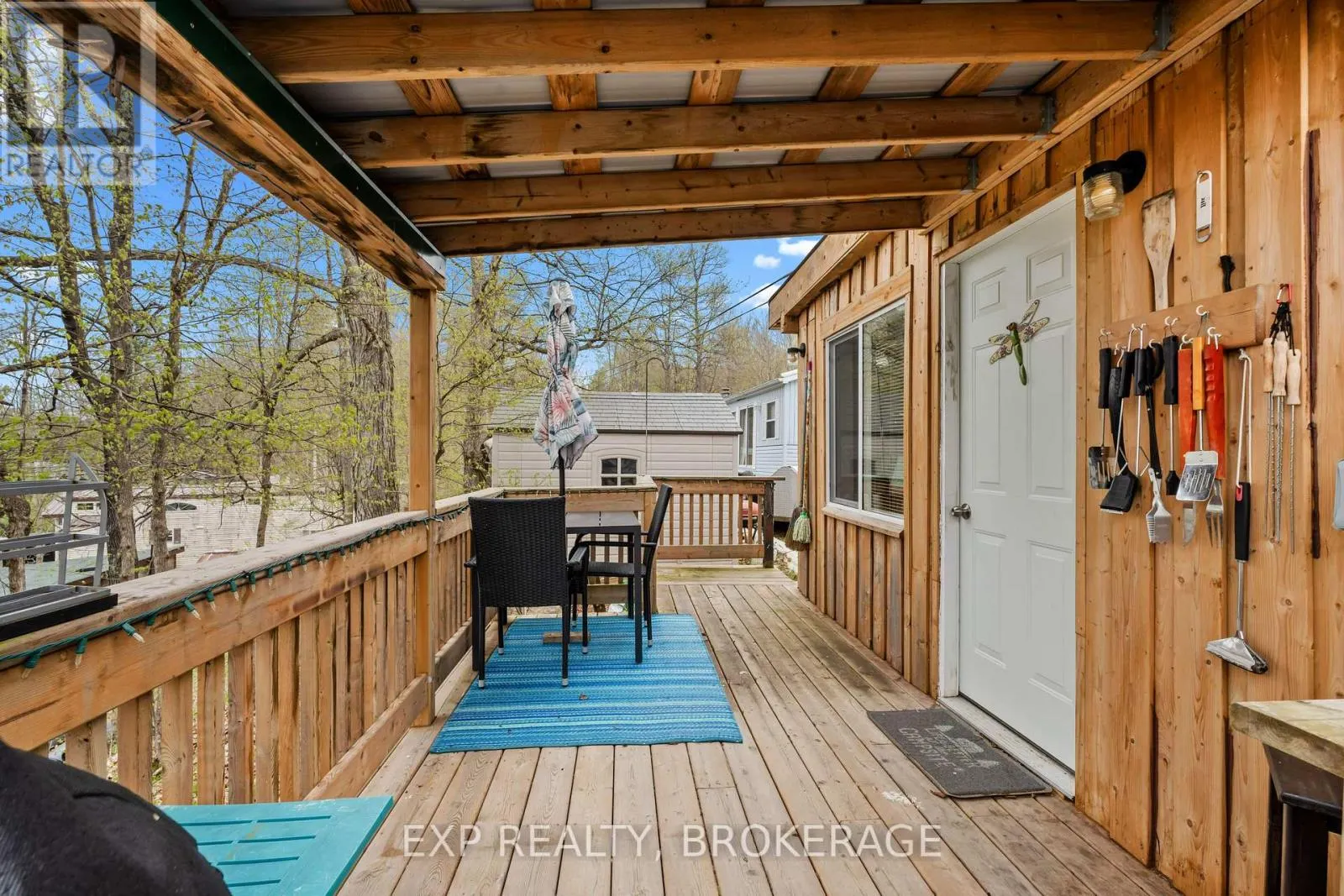 38 - 9 GLENFORD LANE, #38