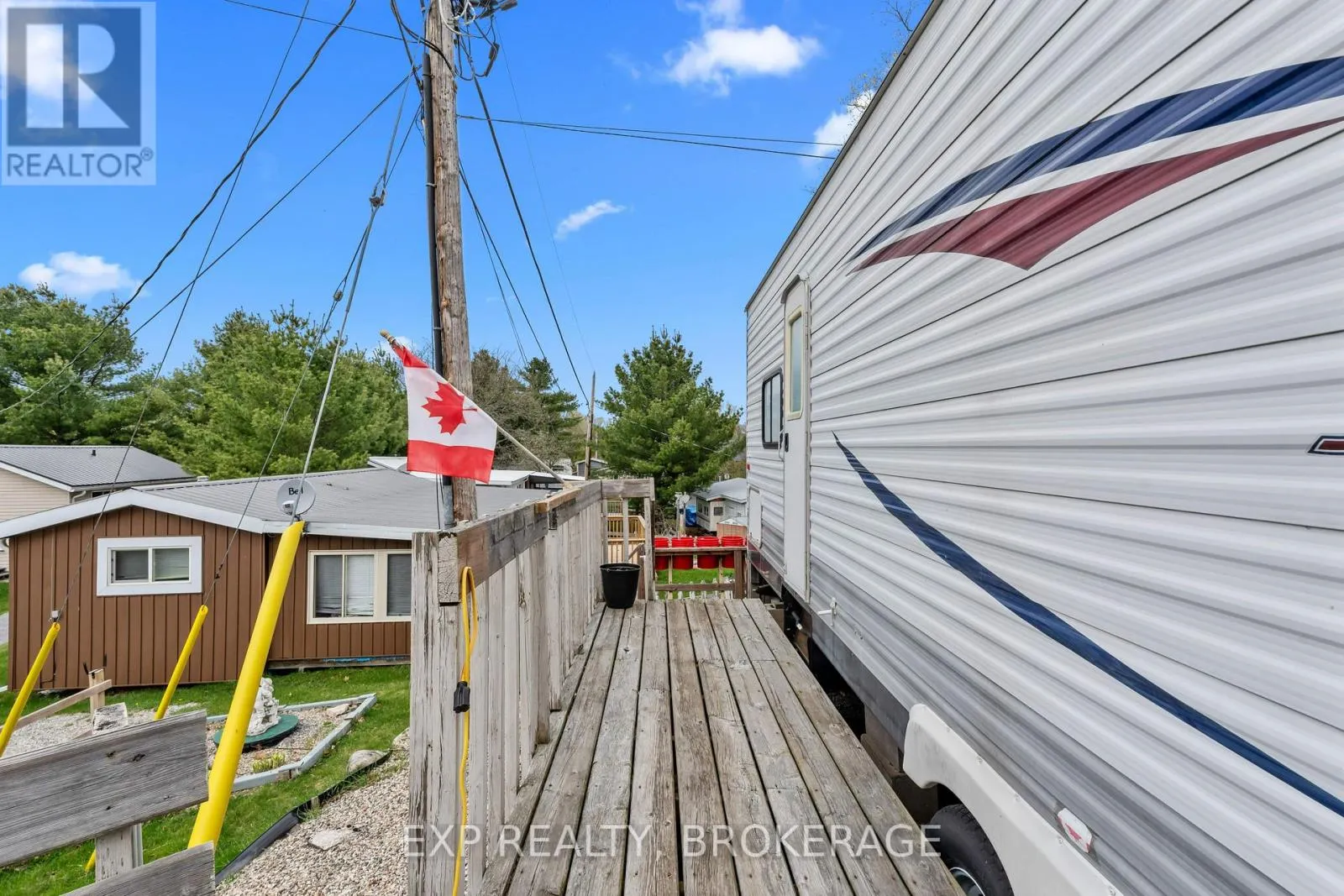 38 - 9 GLENFORD LANE, #38