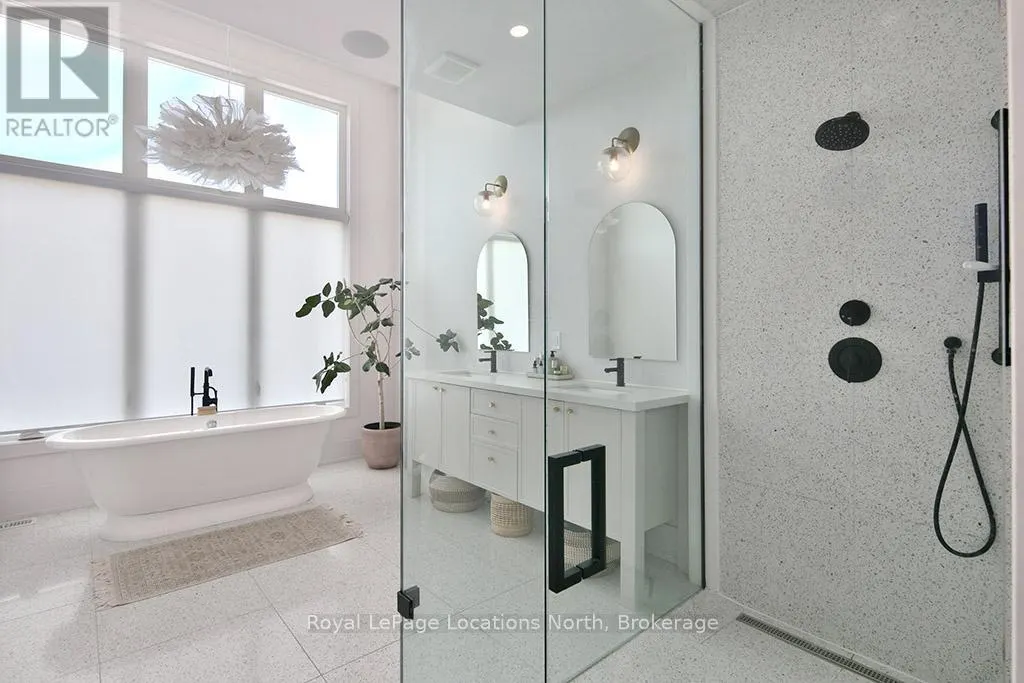 122 TEKIAH ROAD
