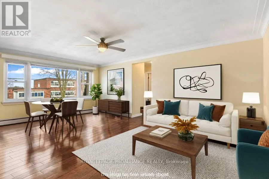 8 - 167 PEARL STREET E