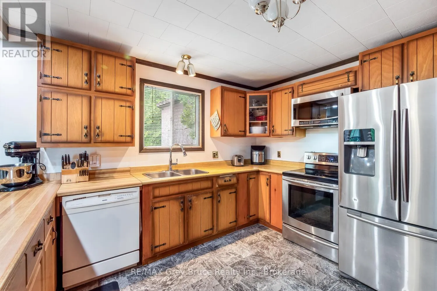 68 TAMARAC ROAD