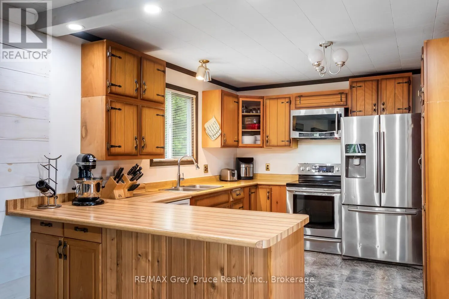 68 TAMARAC ROAD