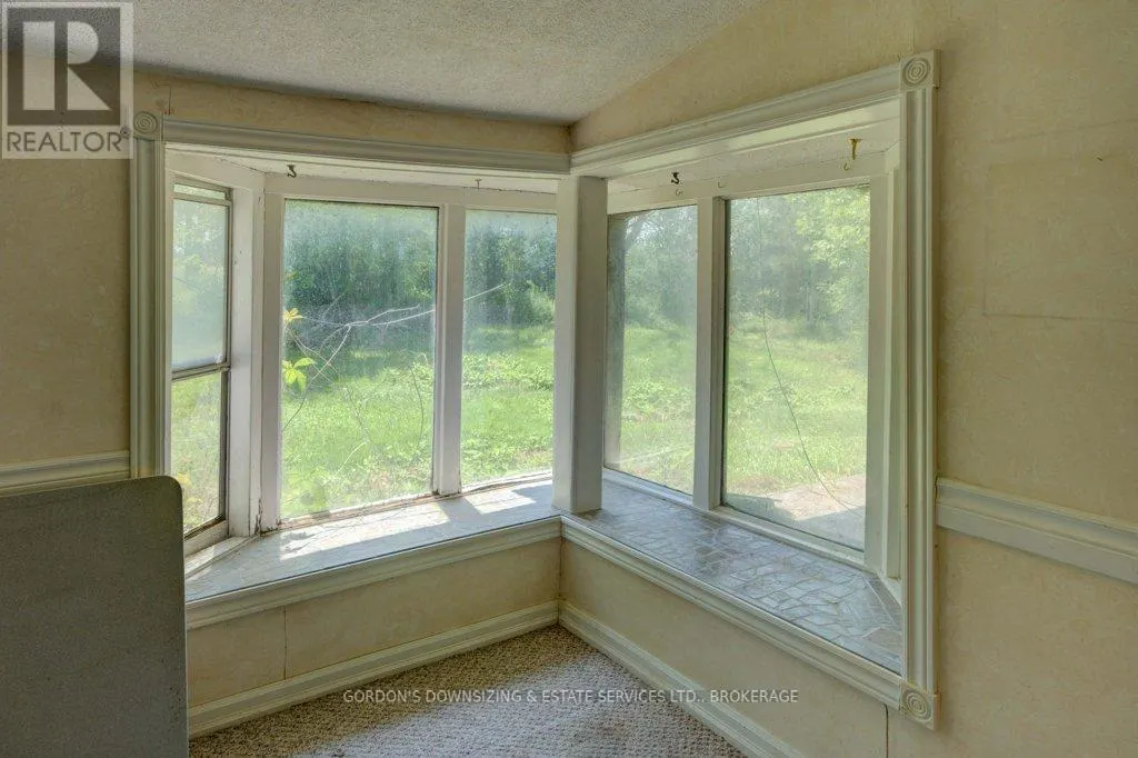737 CHATTERSON ROAD