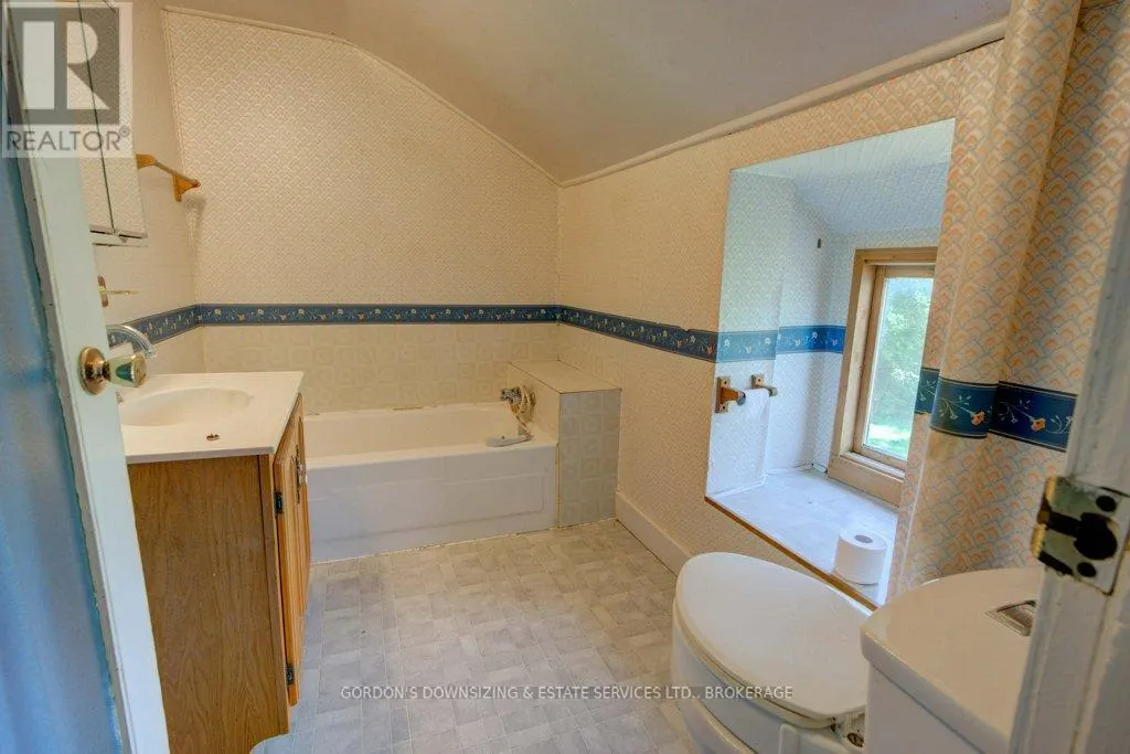 737 CHATTERSON ROAD