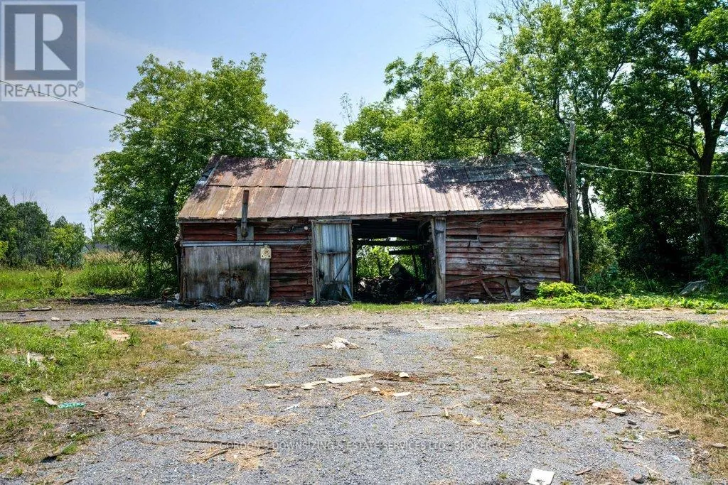 737 CHATTERSON ROAD
