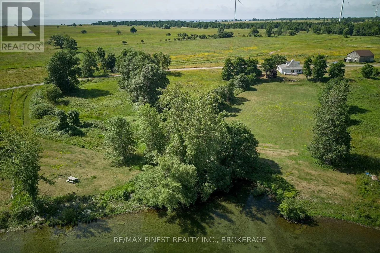 10 FRONT ROAD