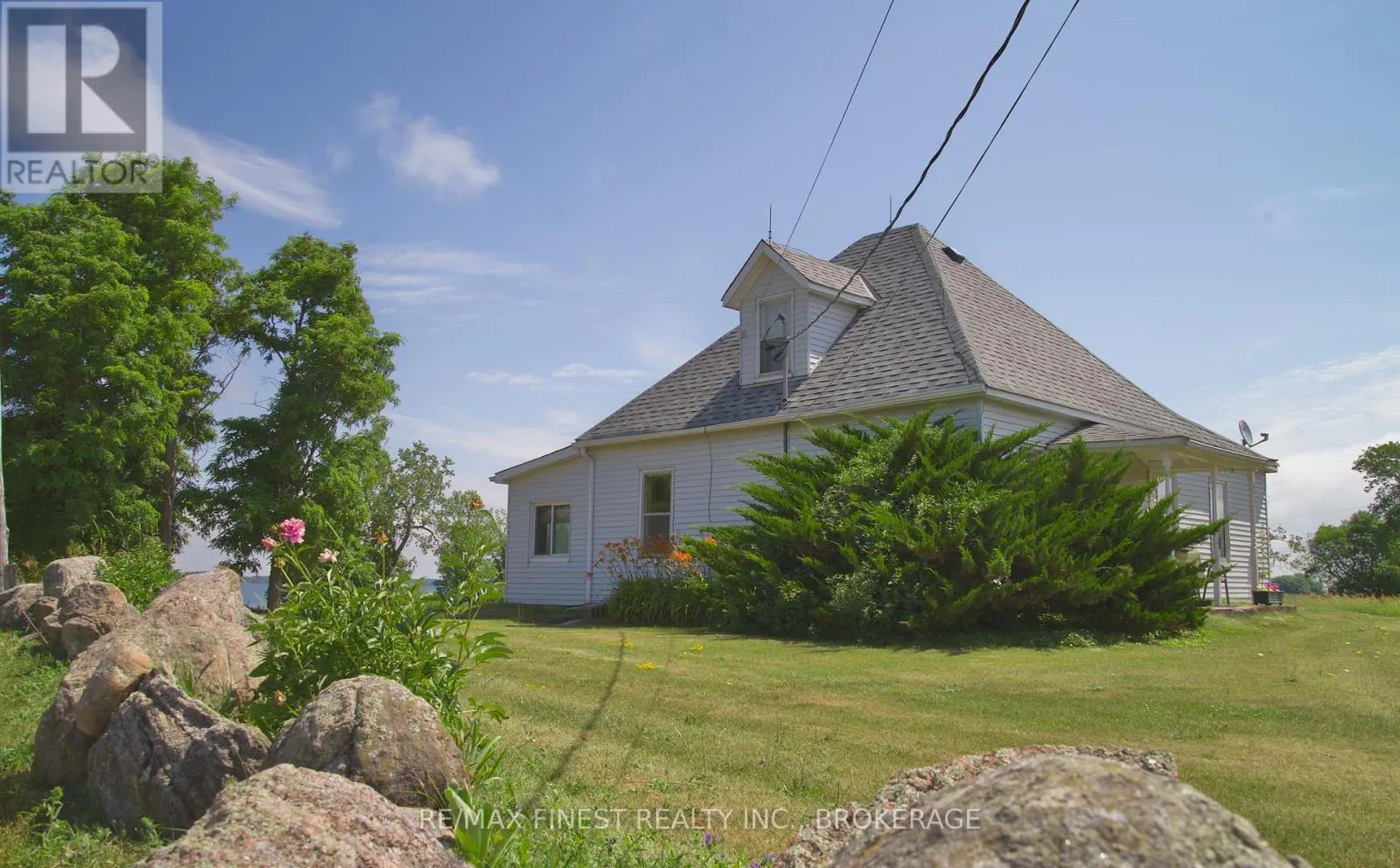 10 FRONT ROAD