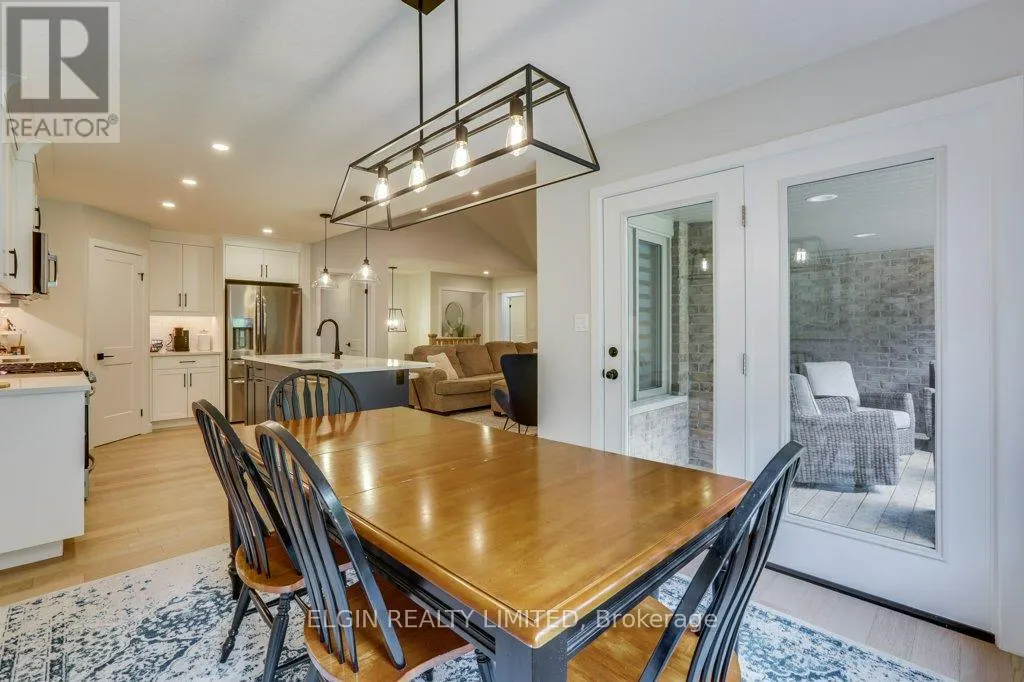 54 ACORN TRAIL