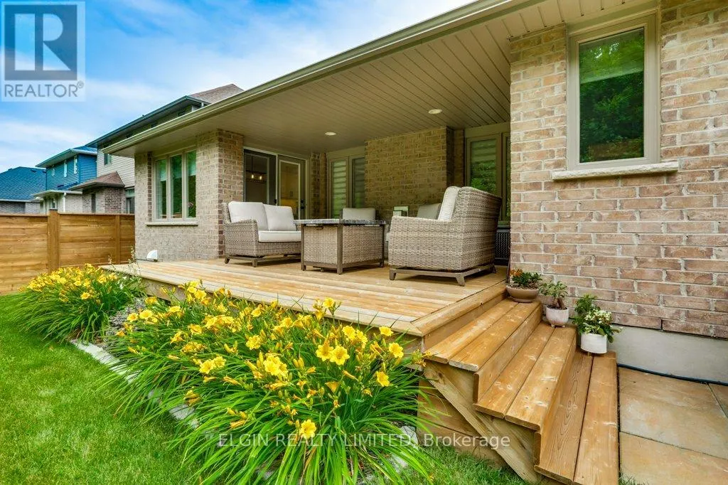 54 ACORN TRAIL
