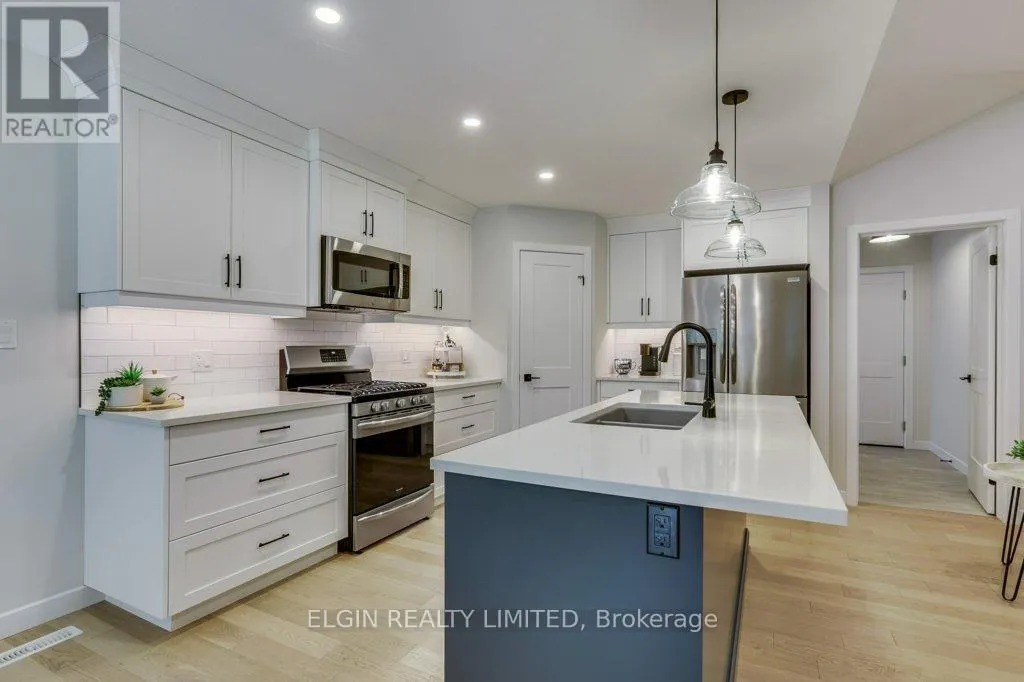 54 ACORN TRAIL