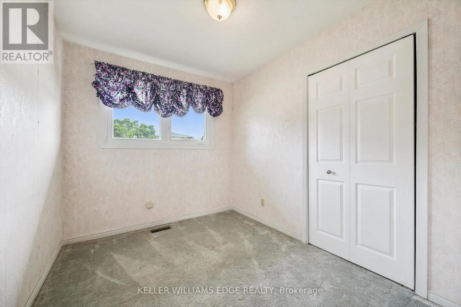 341 REDFORD CRESCENT