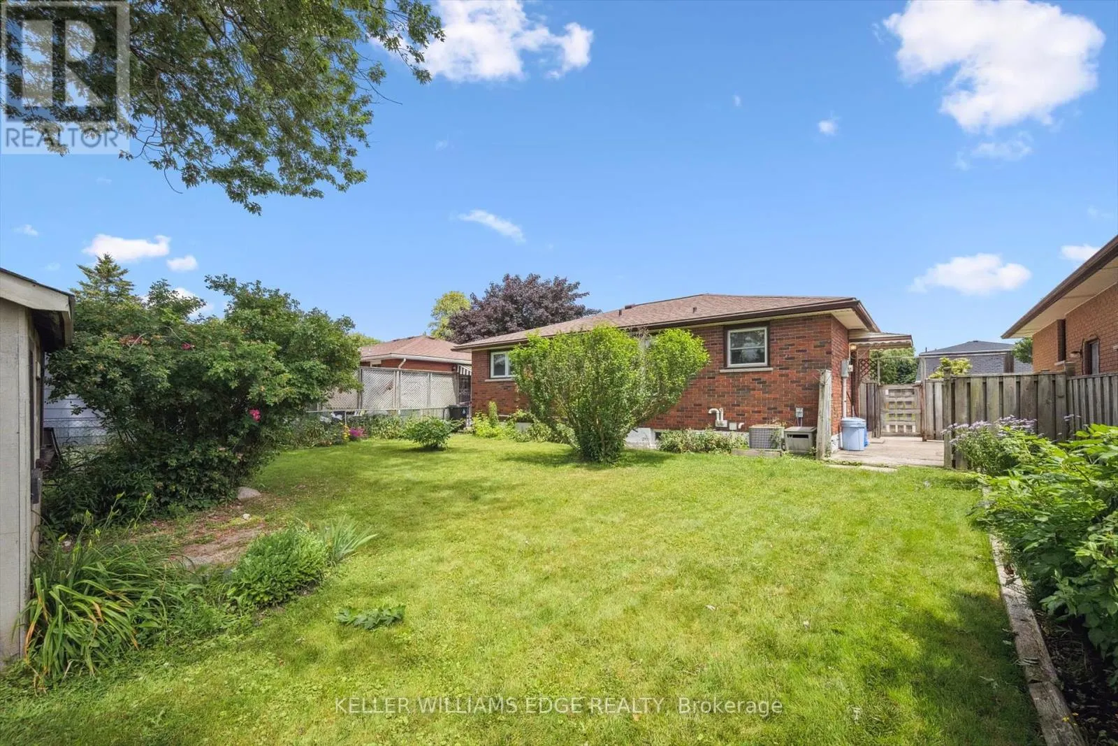 341 REDFORD CRESCENT