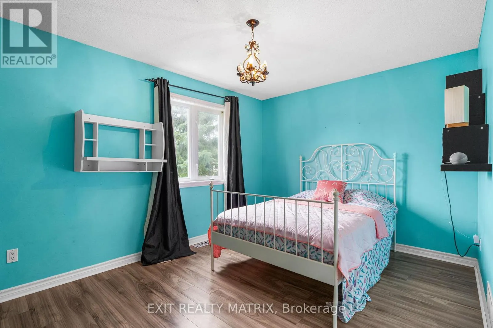 67 RENOIR DRIVE