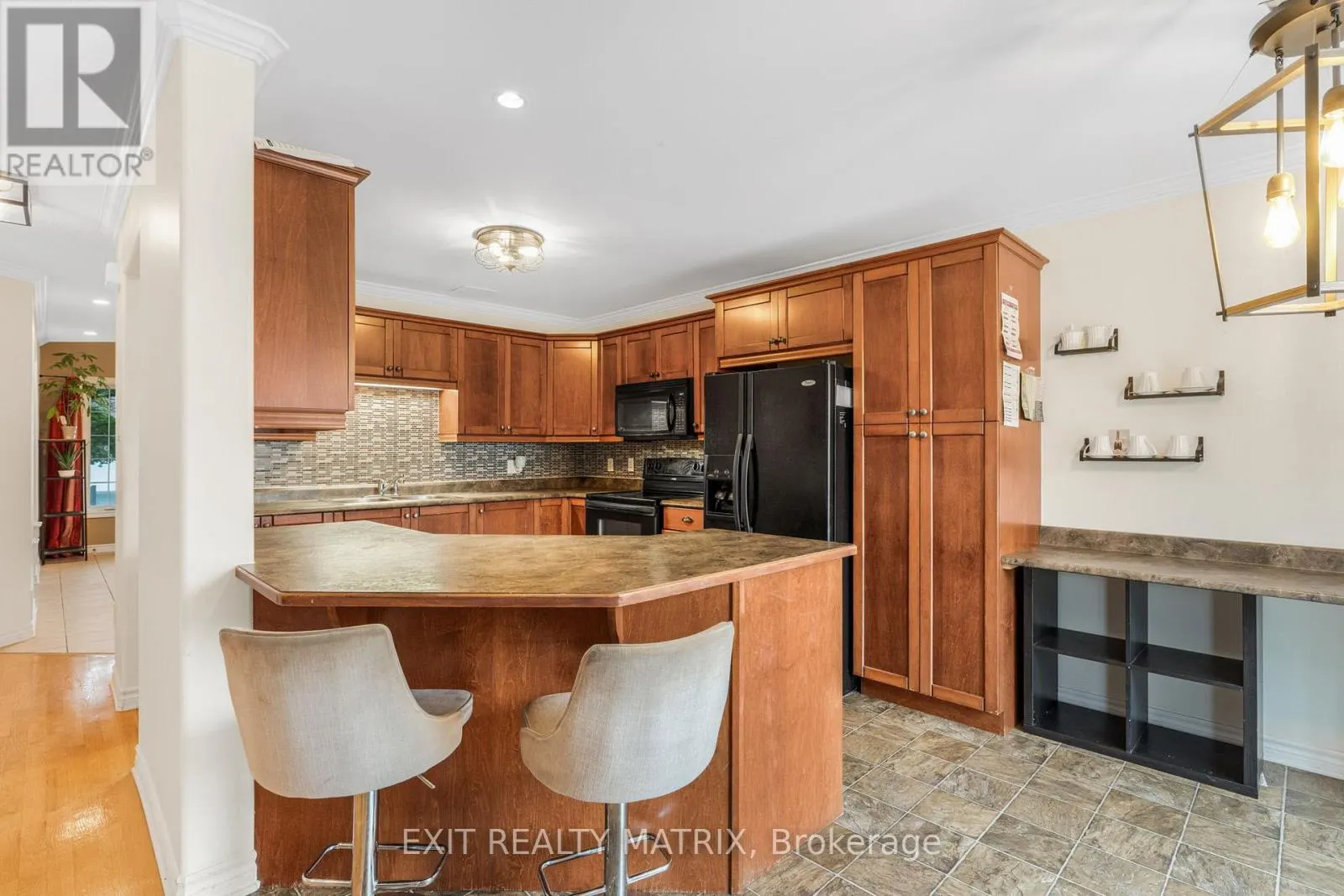 67 RENOIR DRIVE