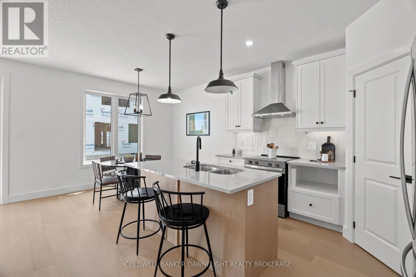 27 - 147 SCOTTS DRIVE, #27
