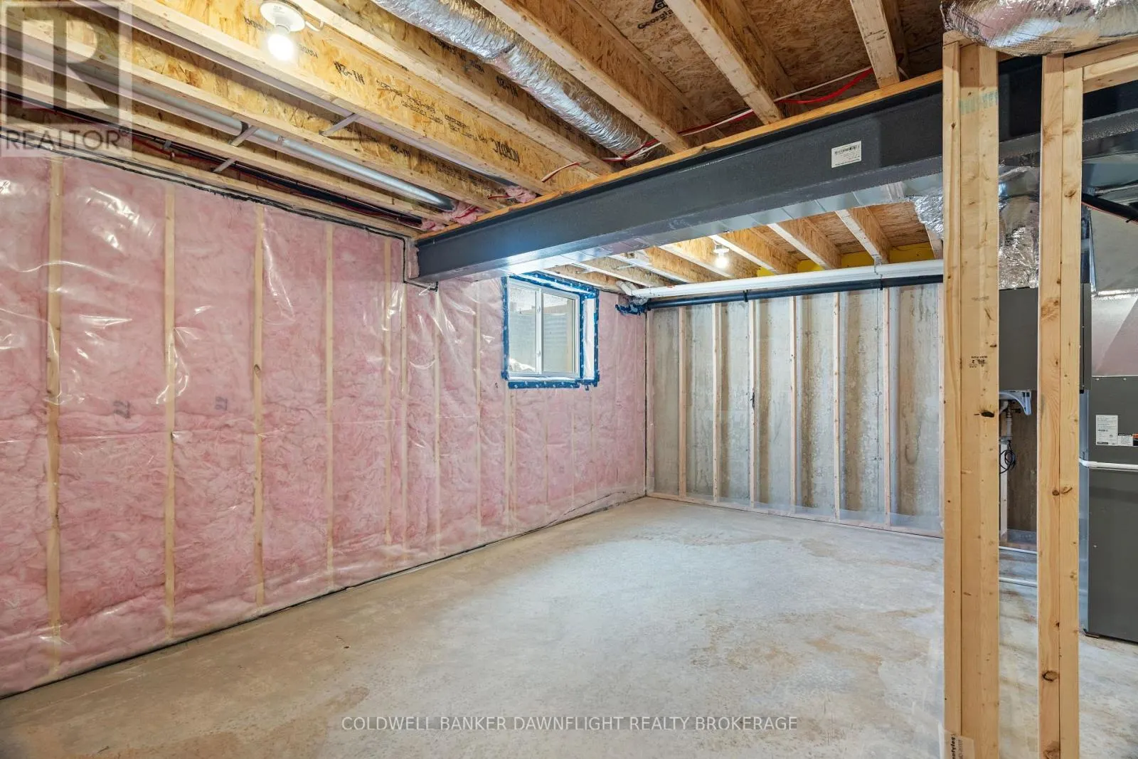 27 - 147 SCOTTS DRIVE, #27
