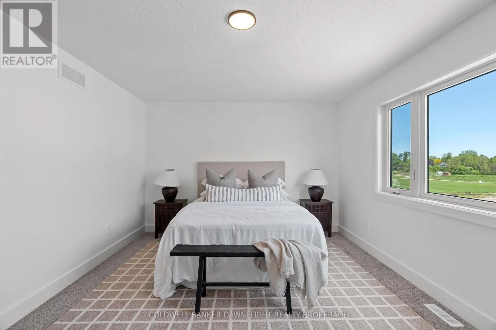 27 - 147 SCOTTS DRIVE, #27