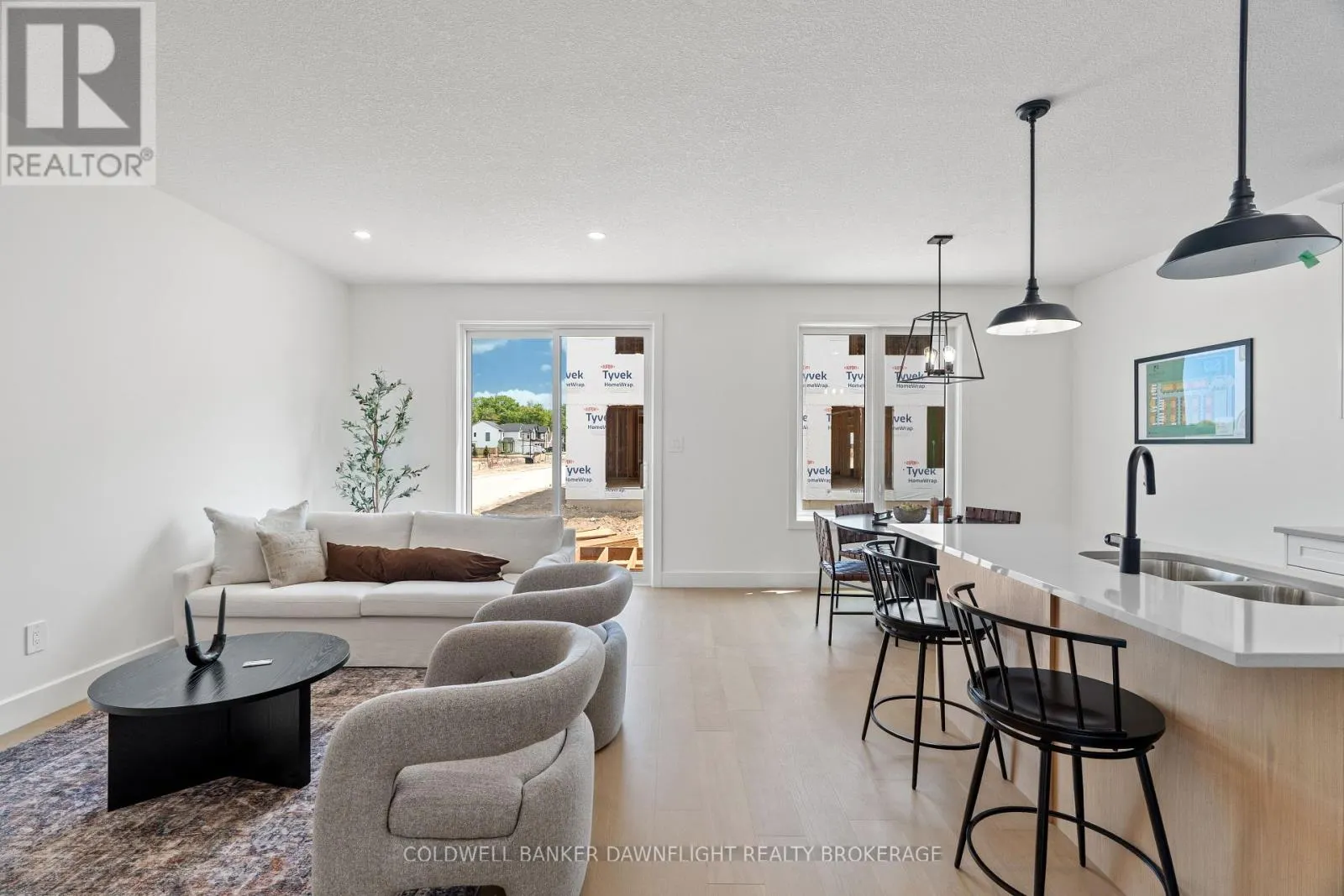 27 - 147 SCOTTS DRIVE, #27