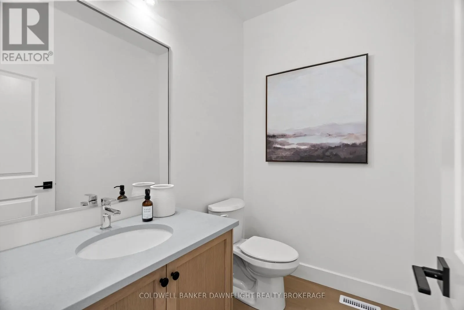 27 - 147 SCOTTS DRIVE, #27