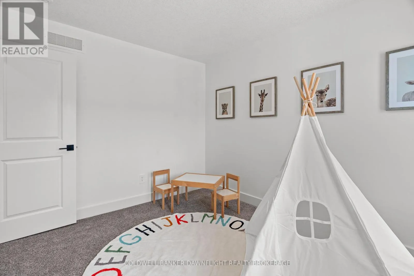 28 - 147 SCOTTS DRIVE, #28