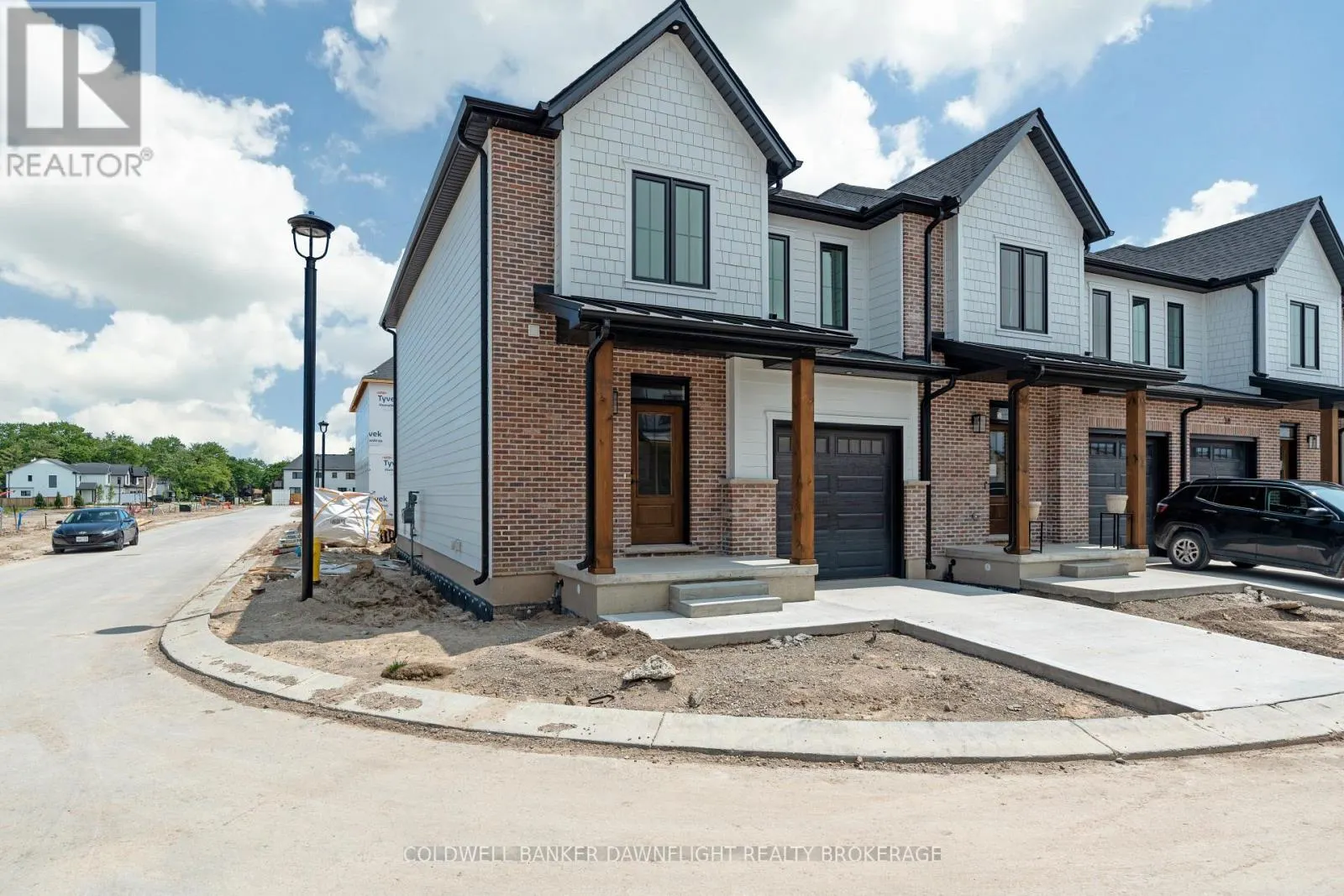 28 - 147 SCOTTS DRIVE, #28