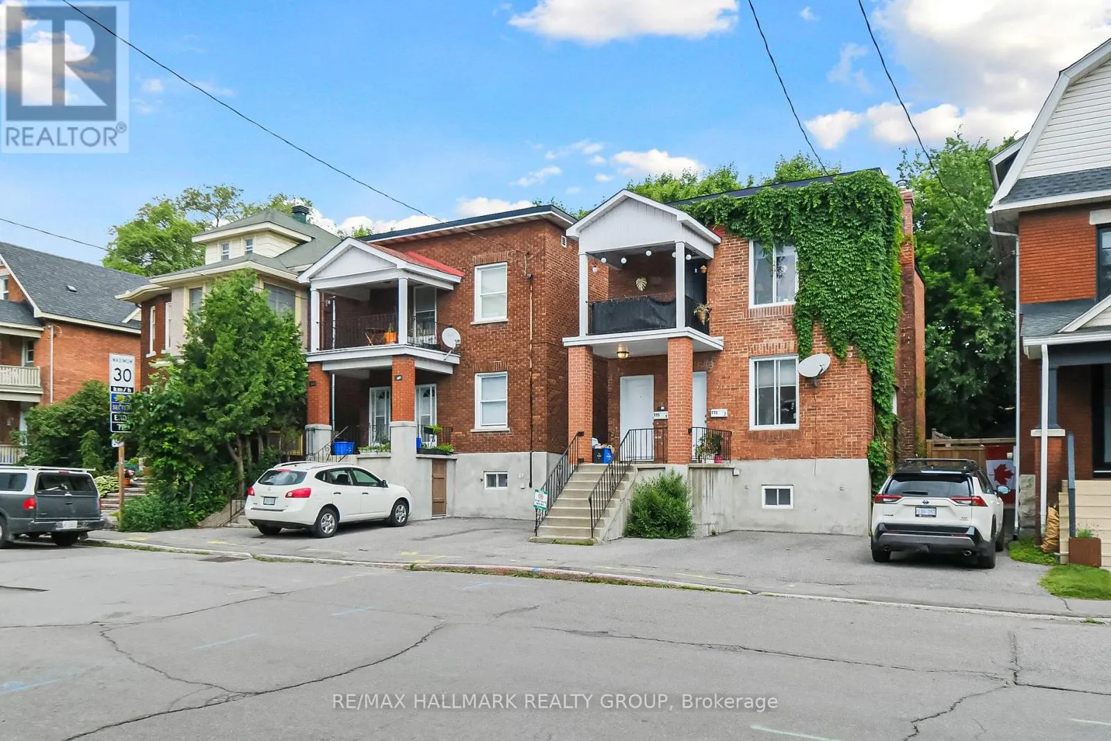 113/113 1/2 FAIRMONT AVENUE