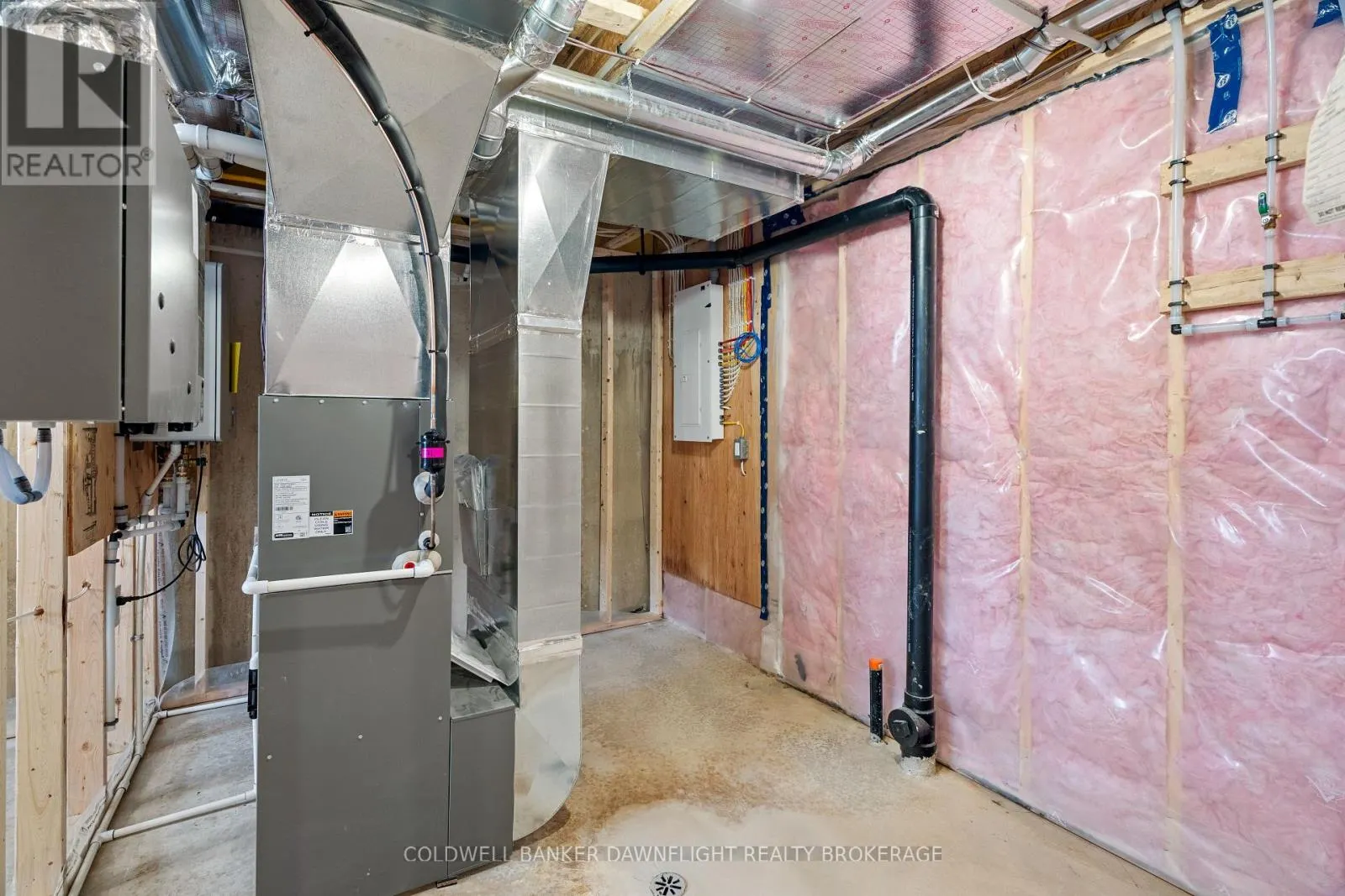 44 - 147 SCOTTS DRIVE, #44
