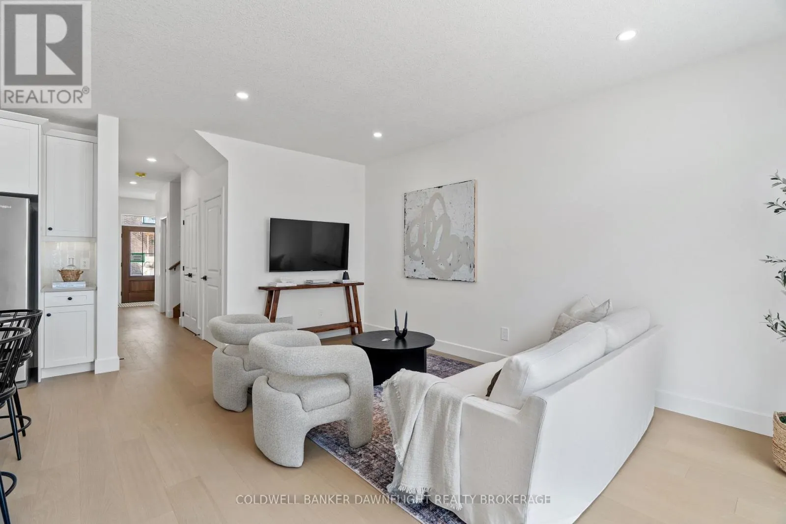 44 - 147 SCOTTS DRIVE, #44