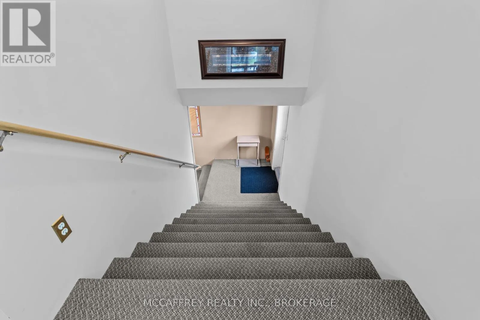 4 NEELY STREET