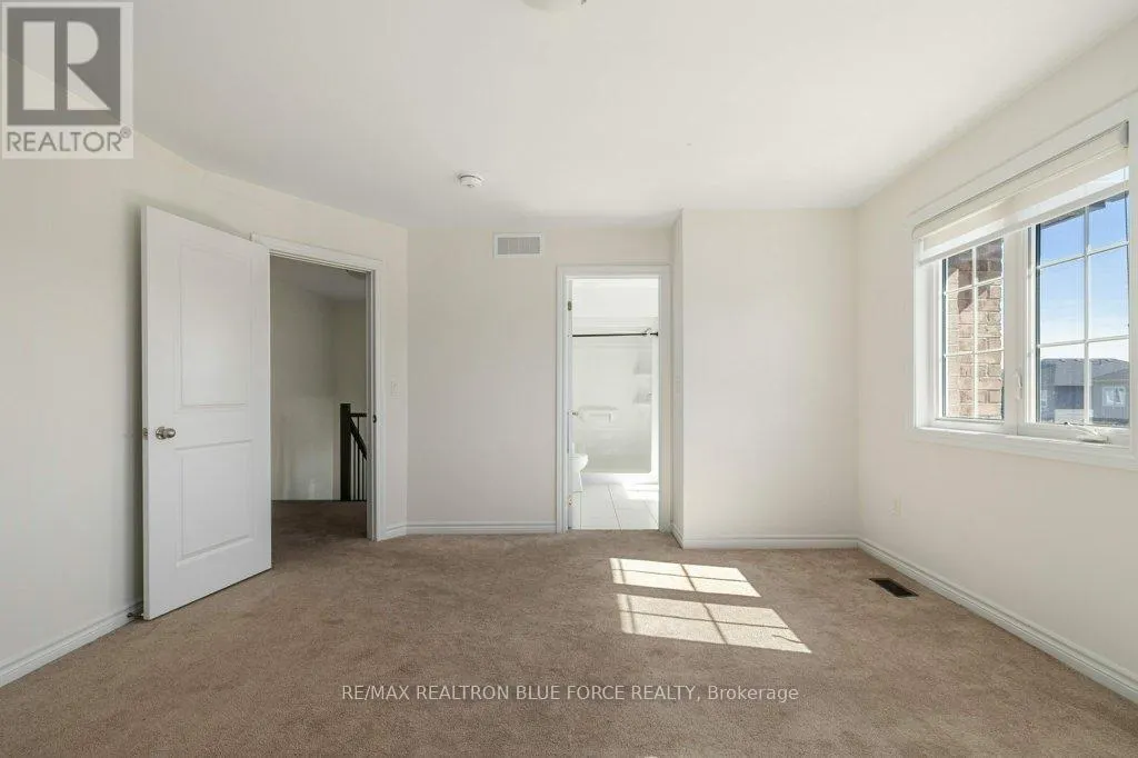 50 BRENNAN CRESCENT