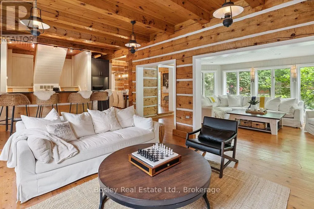 118 HERITAGE DRIVE