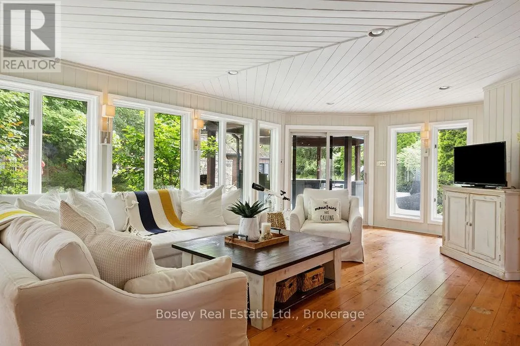 118 HERITAGE DRIVE