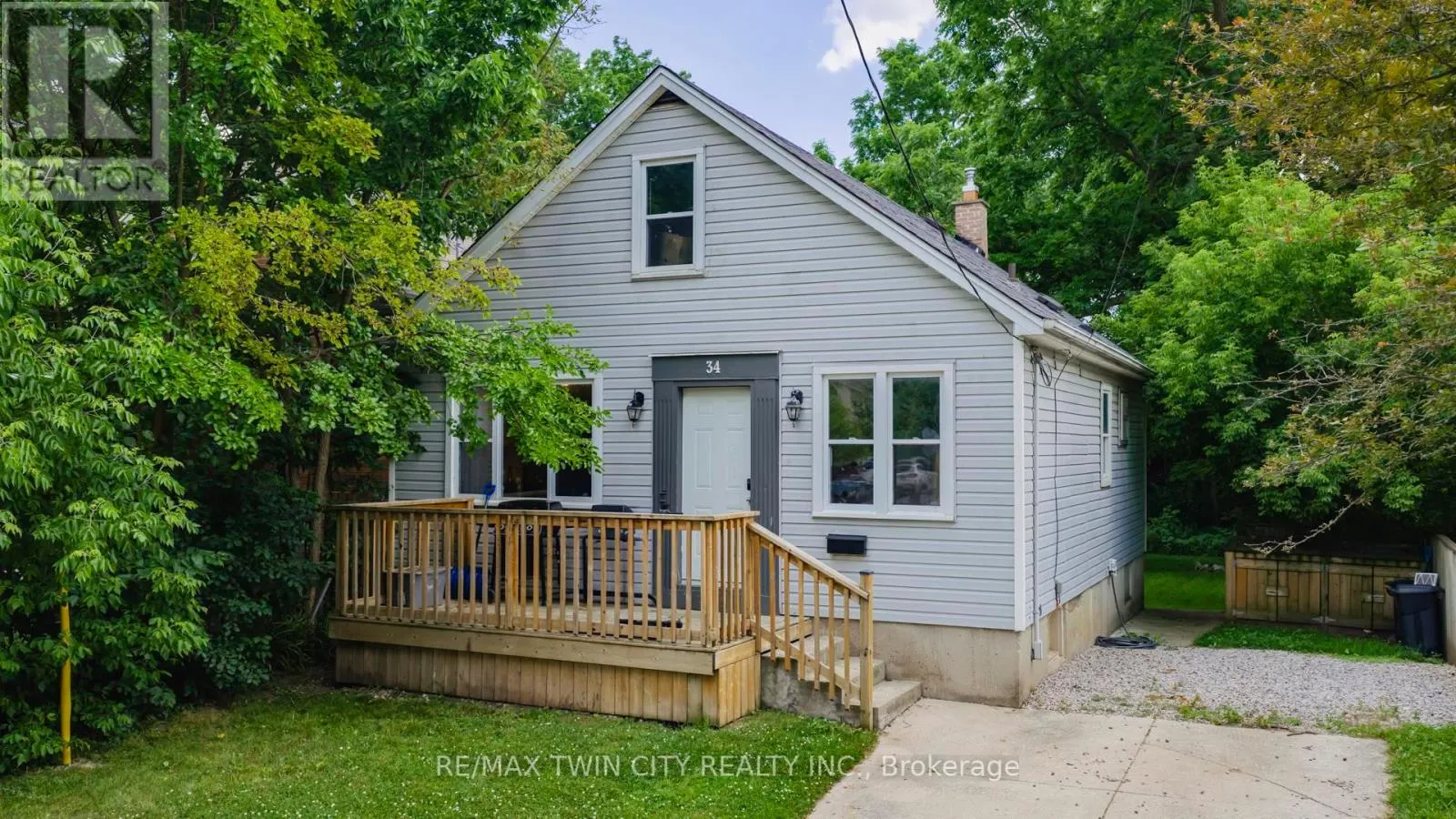 34 SAUNBY STREET