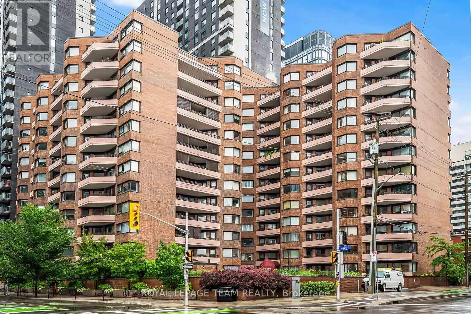 207 - 151 BAY STREET