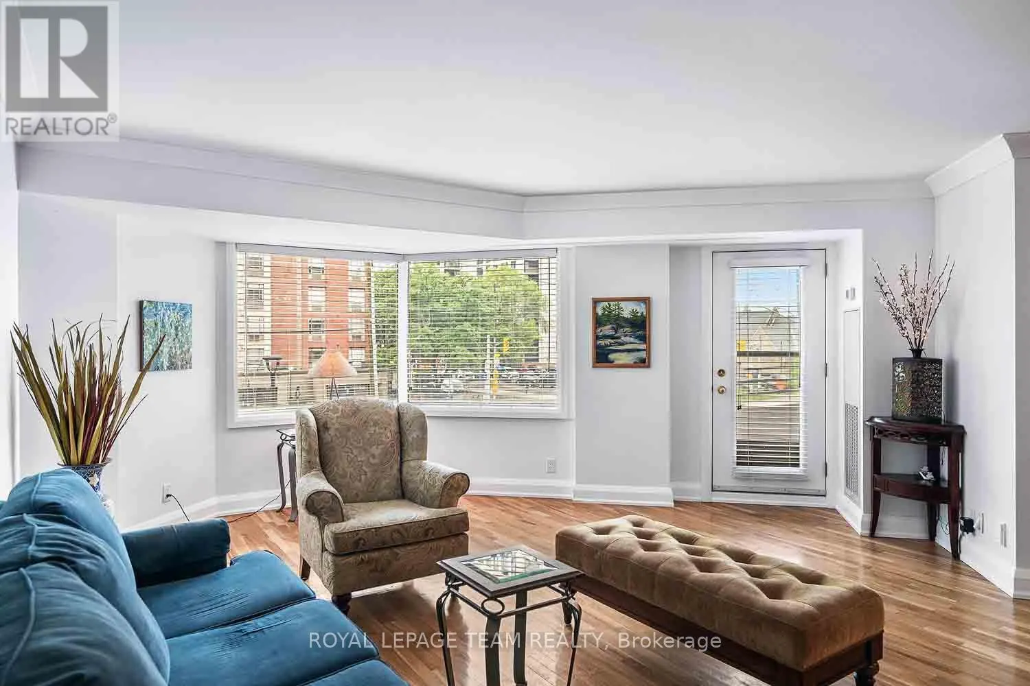 207 - 151 BAY STREET
