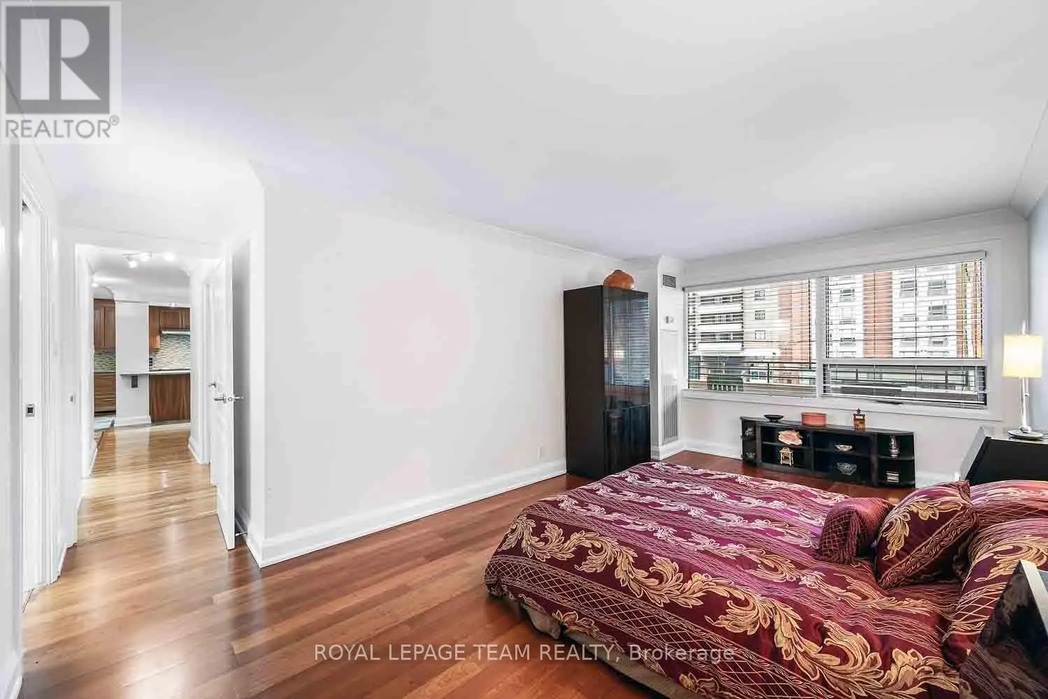 207 - 151 BAY STREET