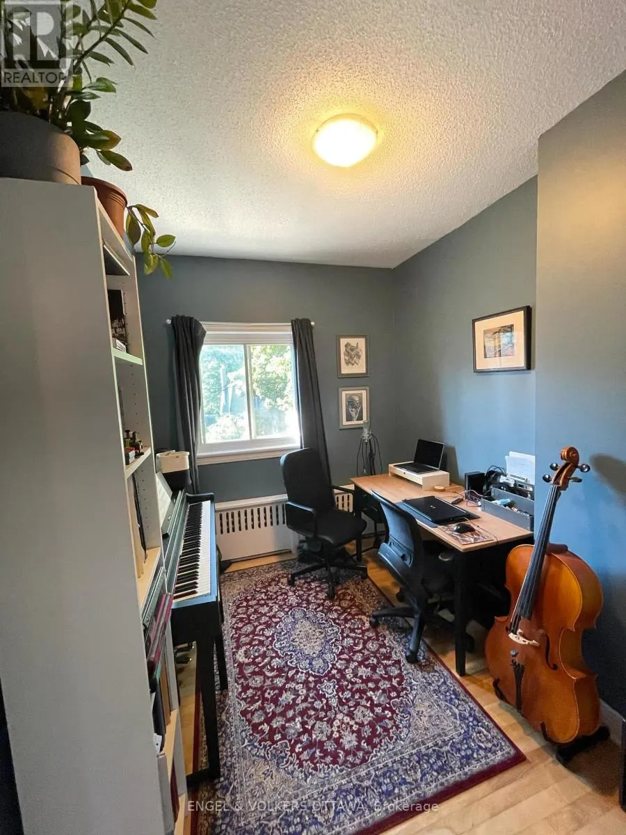 219 COBOURG STREET
