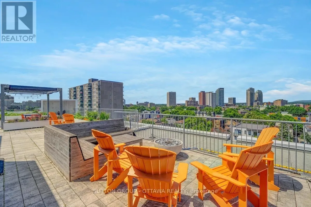 308 - 1000 WELLINGTON STREET W