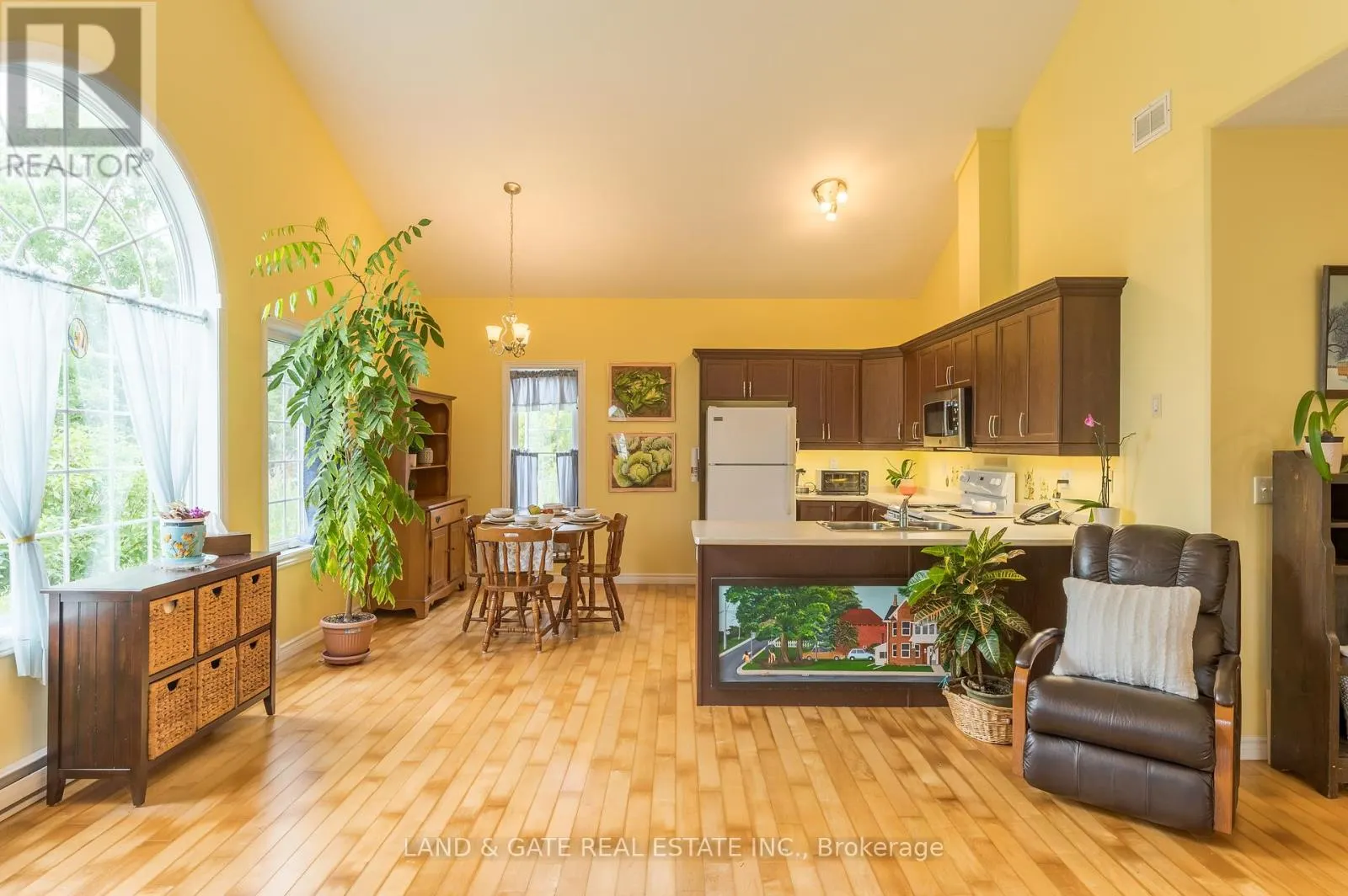 503 - 325 DENSMORE ROAD, #503