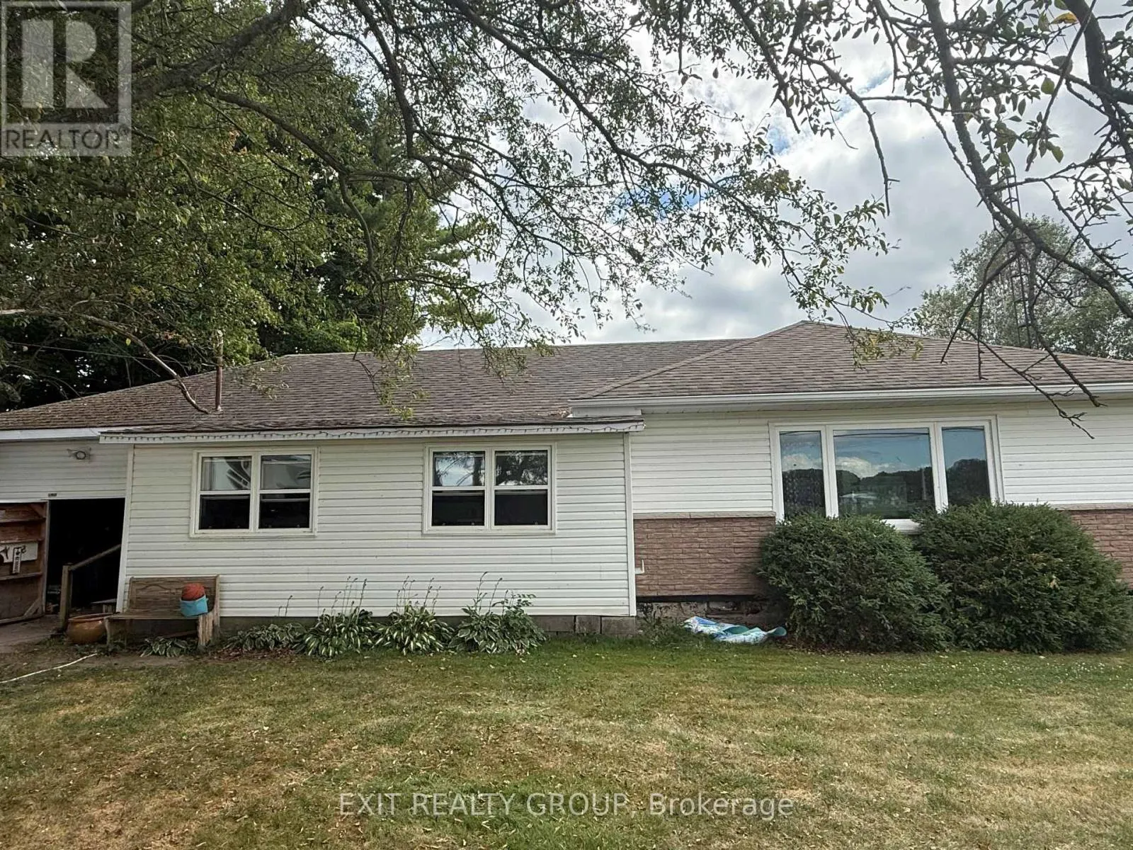 1126 COUNTY RD 10
