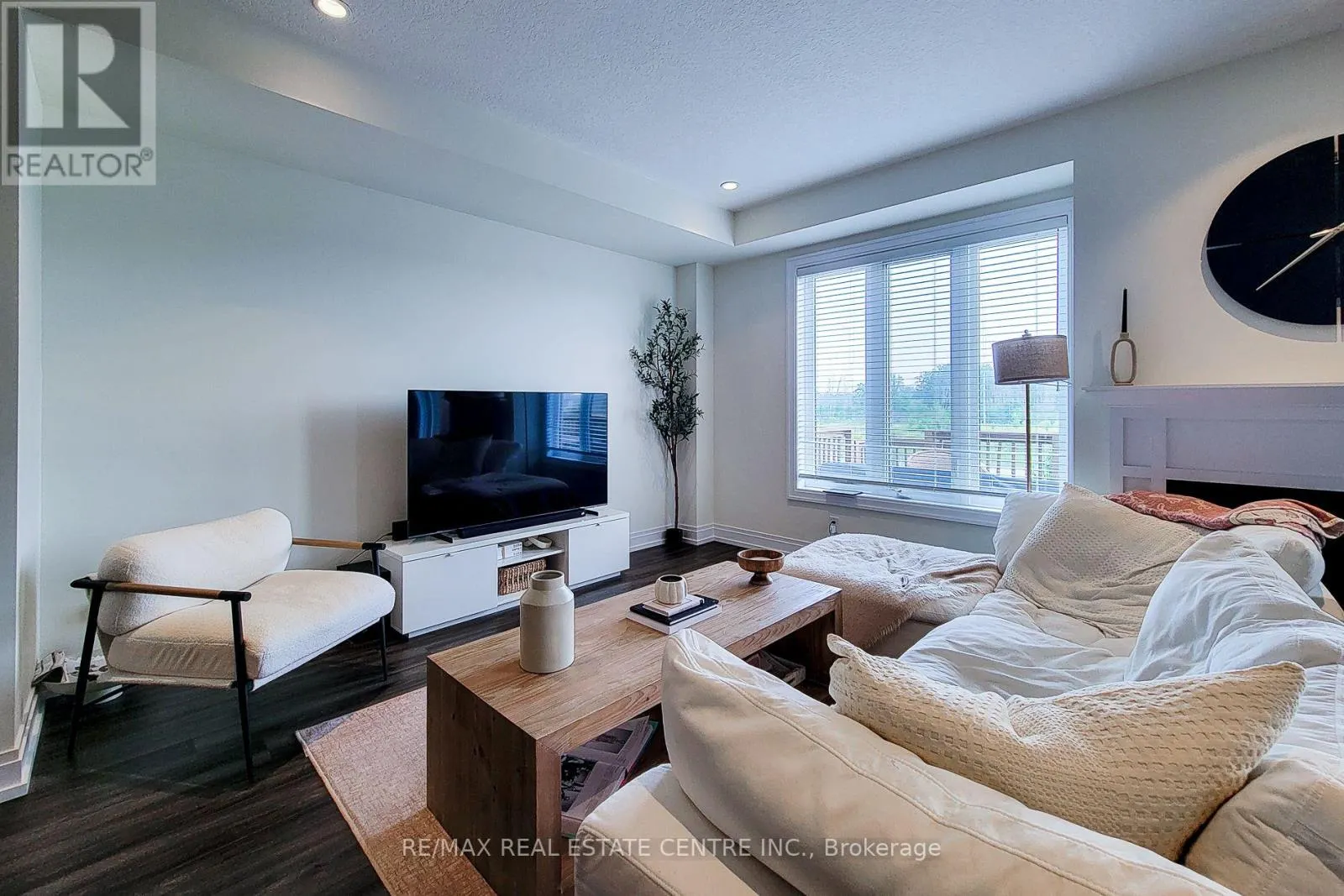 64 GREAT FALLS BOULEVARD
